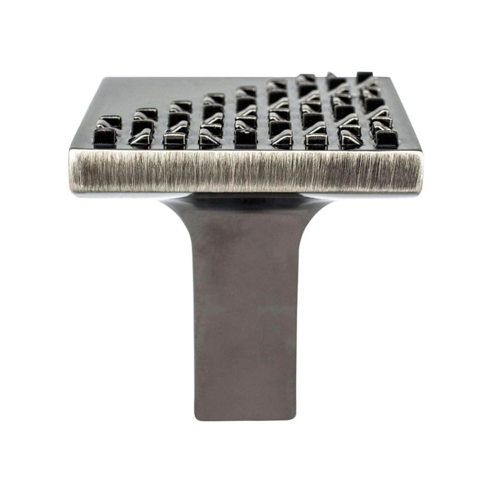 Roque Vintage Nickel Knob