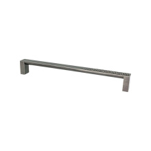 Berenson 8112-1VTN-P - Roque 224mm CC Vintage Nickel Pull