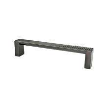 Berenson 8122-1098-P - Roque 128mm CC Black Nickel Pull