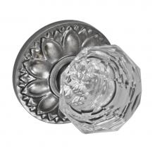 Fusion V-21-D8-0-ATP - Crystal Clear Knob with Floral Rose Privacy Set in Antique