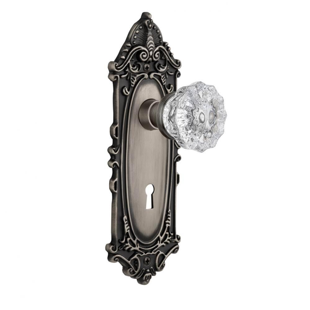 Nostalgic Warehouse Victorian Plate with Keyhole Passage Crystal Glass Door Knob in Antique Pewter