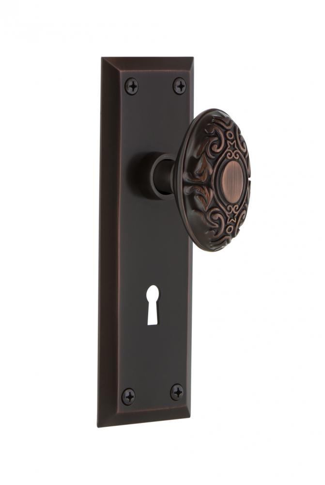 Nostalgic Warehouse New York Plate with Keyhole Passage Victorian Door Knob in Timeless Bronze