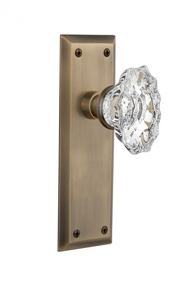 Nostalgic Warehouse New York Plate Passage Chateau Door Knob in Antique Brass
