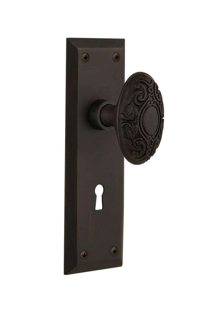 Nostalgic Warehouse New York Plate with Keyhole Passage Victorian Door Knob in Oil-Rubbed Bronze