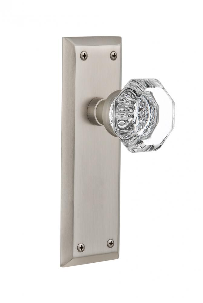Nostalgic Warehouse New York Plate Privacy Waldorf Door Knob in Satin Nickel