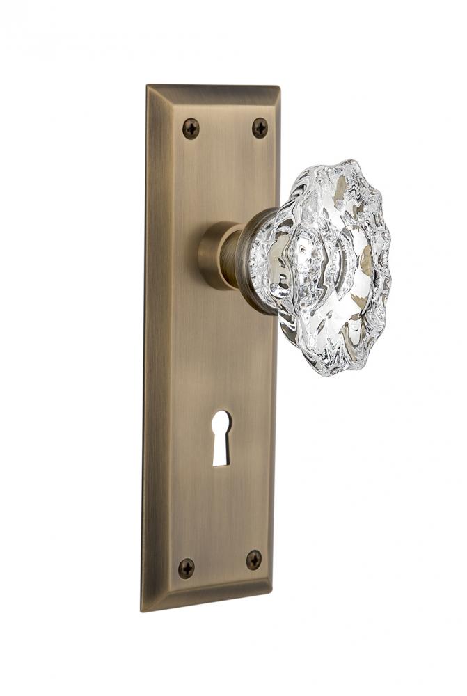 Nostalgic Warehouse New York Plate with Keyhole Privacy Chateau Door Knob in Antique Brass