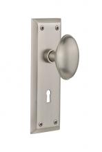 Nostalgic Warehouse 711905 - Nostalgic Warehouse New York Plate with Keyhole Passage Homestead Door Knob in Satin Nickel