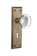 Nostalgic Warehouse 712275 - Nostalgic Warehouse New York Plate with Keyhole Passage Round Clear Crystal Glass Door Knob in Ant