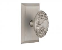 Nostalgic Warehouse 713274 - Nostalgic Warehouse Studio Plate Passage Victorian Door Knob in Satin Nickel