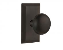 Nostalgic Warehouse 713334 - Nostalgic Warehouse Studio Plate Privacy New York Door Knob in Oil-Rubbed Bronze