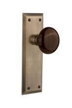 Nostalgic Warehouse 717299 - Nostalgic Warehouse New York Plate Privacy Brown Porcelain Door Knob in Antique Brass