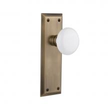 Nostalgic Warehouse 733100 - Nostalgic Warehouse New York Plate Passage White Porcelain Door Knob in Antique Brass