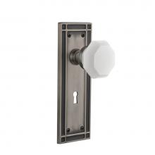 Nostalgic Warehouse 748433 - Nostalgic Warehouse Mission Plate with Keyhole Passage Waldorf White Milk Glass Knob in Antique Pe