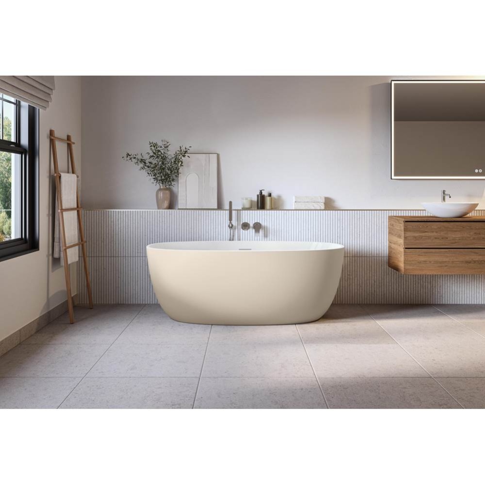 Freestanding bathtub