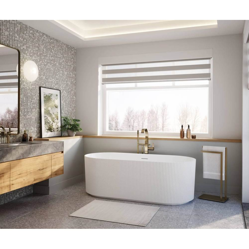 Tori 6732 Acrylic Freestanding Center Drain Bathtub in White