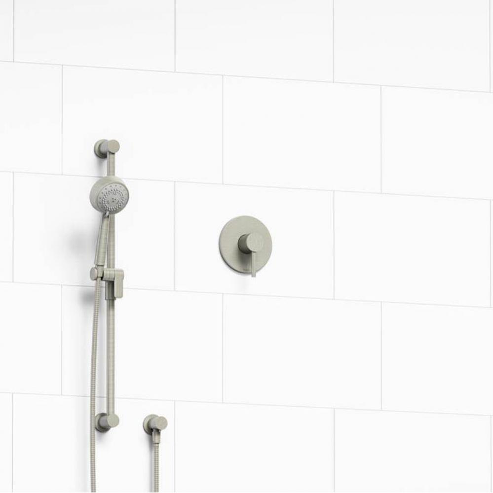 Type P (pressure balance) shower