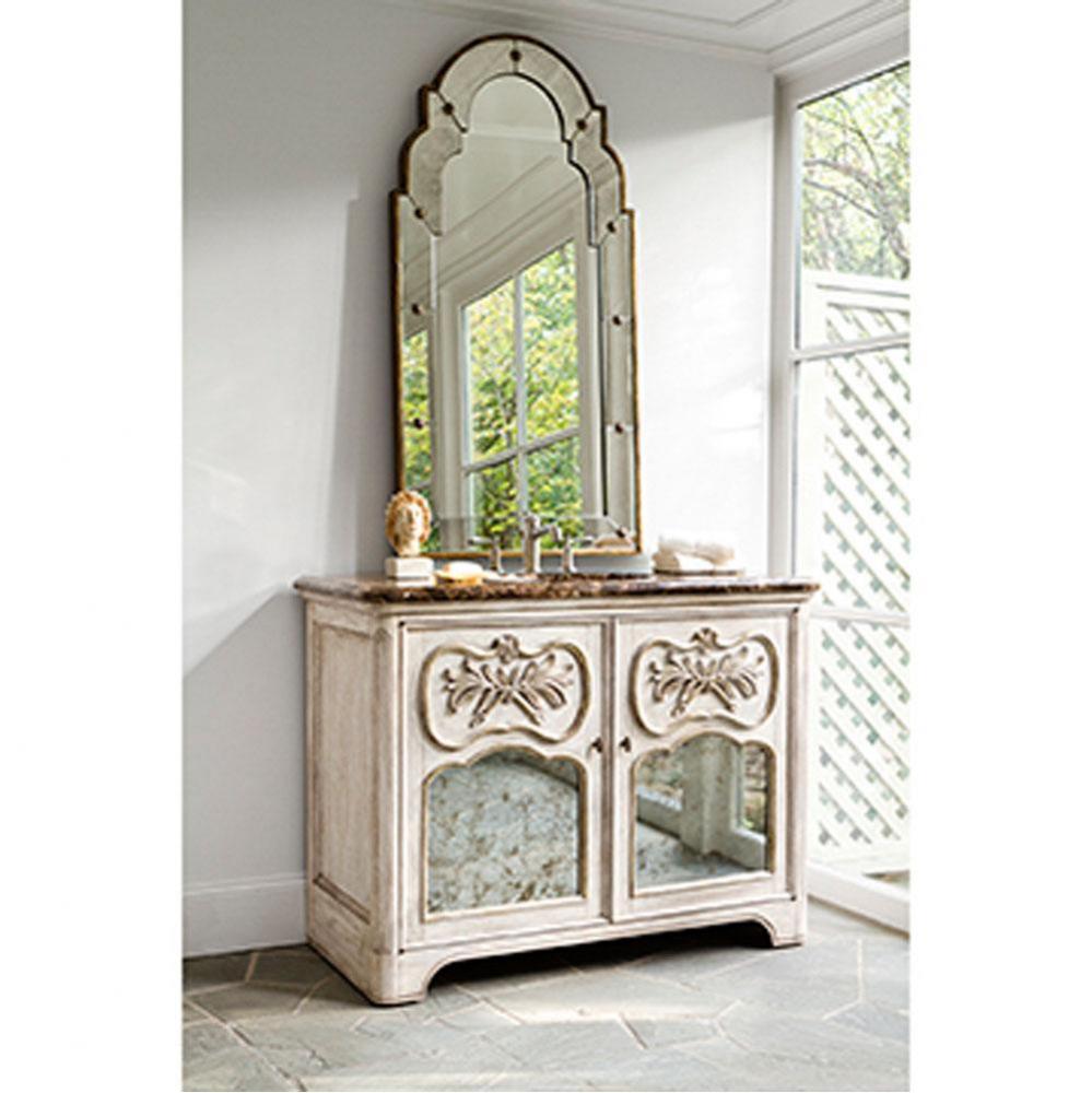 Laurel Sink Chest