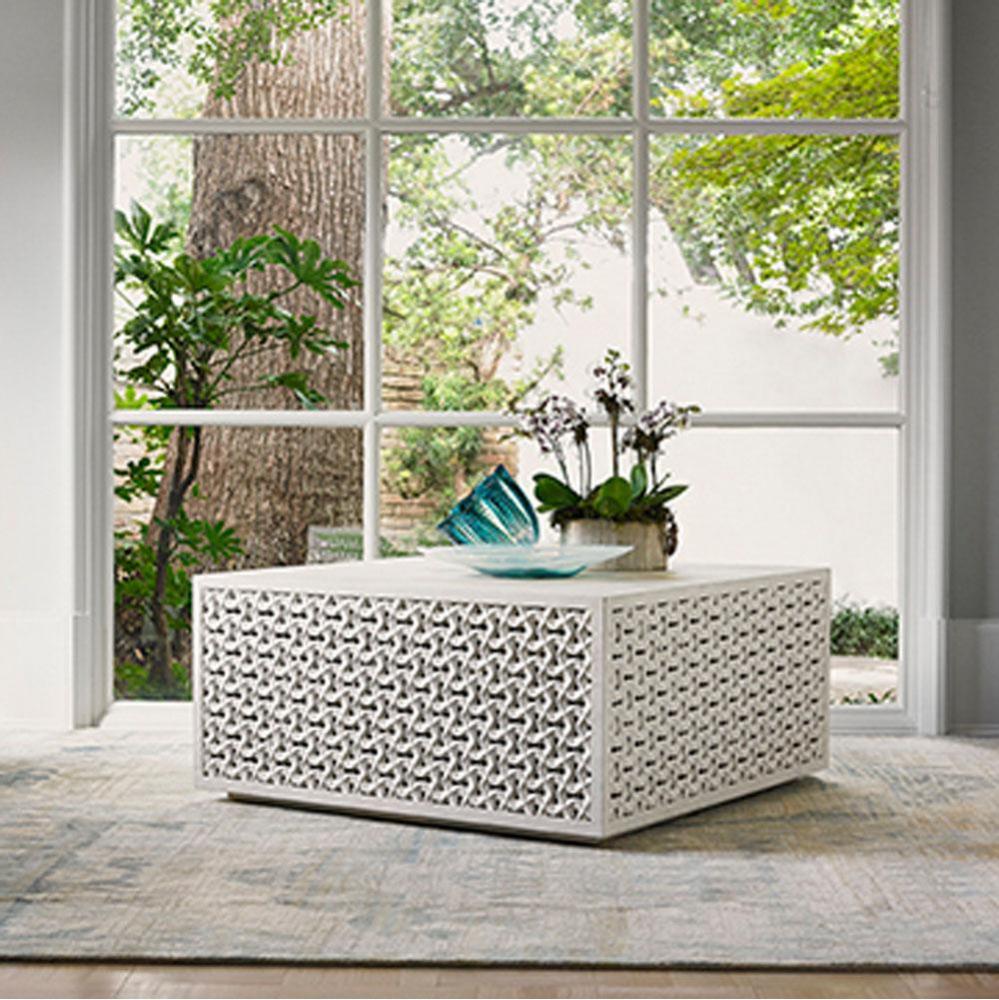 Limestone Toggle Cocktail