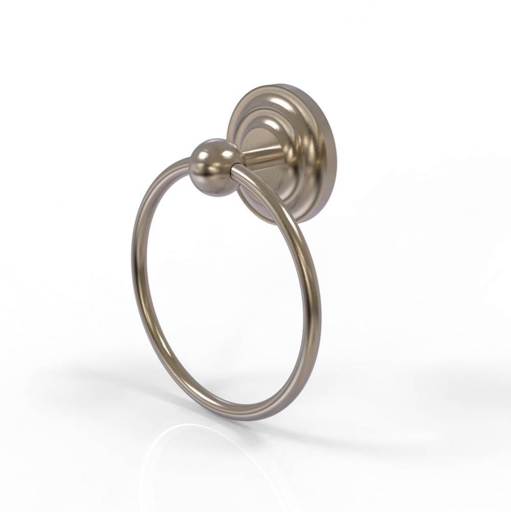 Que New Collection Towel Ring