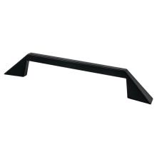 R. Christensen 6067-1055-C - Right 128mm Black Pull
