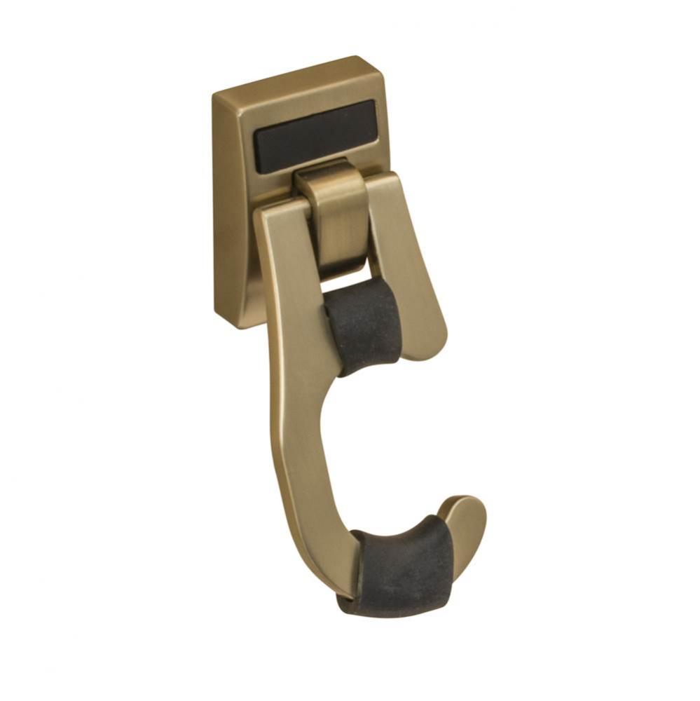 Synergy-E Cleat Mnt Broom Hk Zn Mat Go