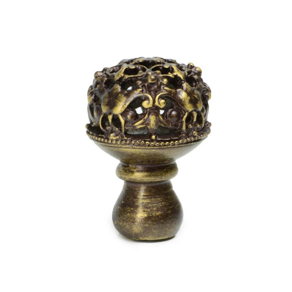 Juliane Grace Medium Knob Full Round