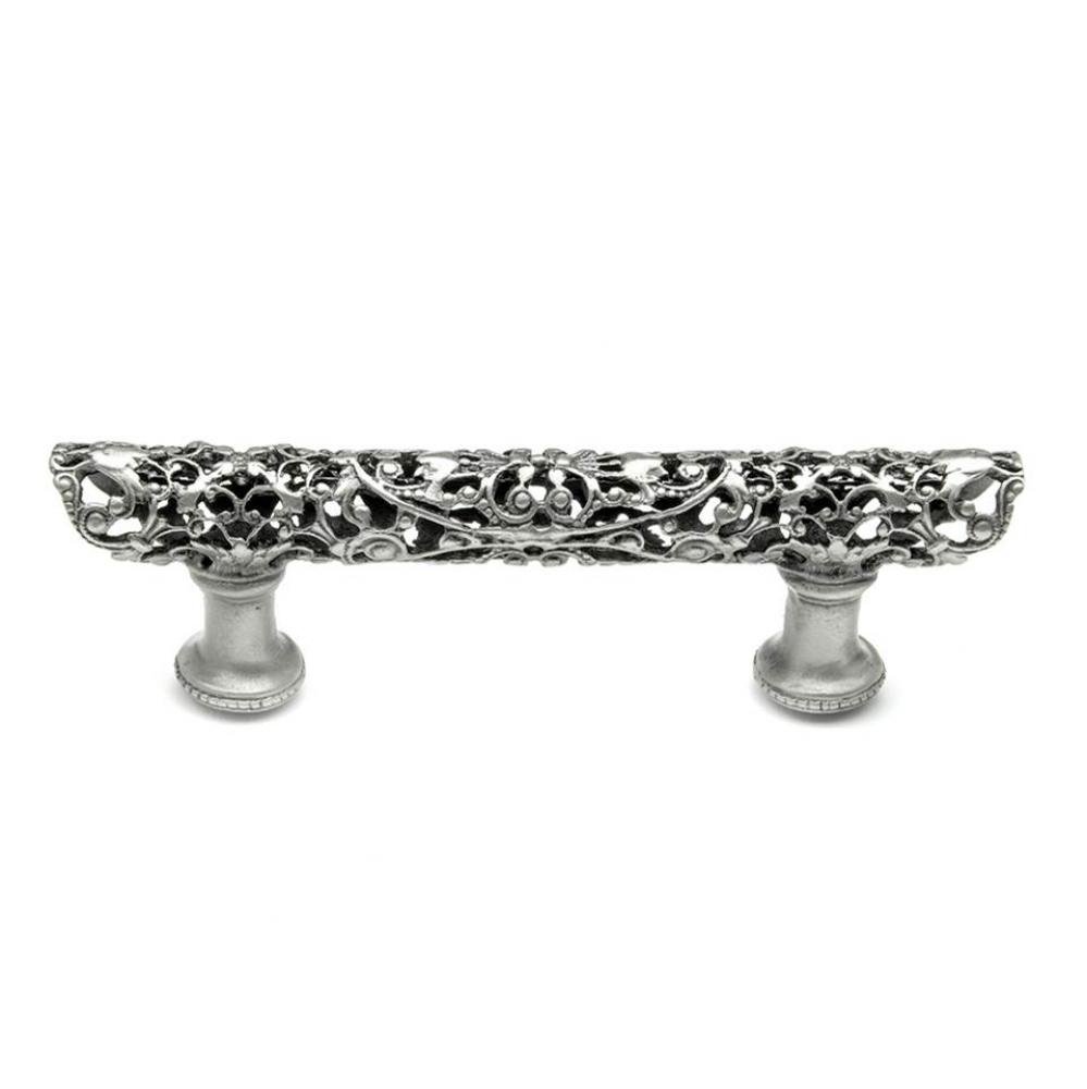 Juliane Grace 3'' O.C. Pull