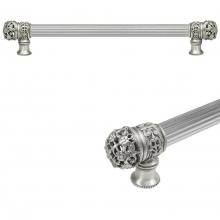 Carpe Diem Hardware 5612R-12 - Juliane Grace 12'' O.C. Approx w/ 5/8'' Reeded Center Long Pull Small Finial