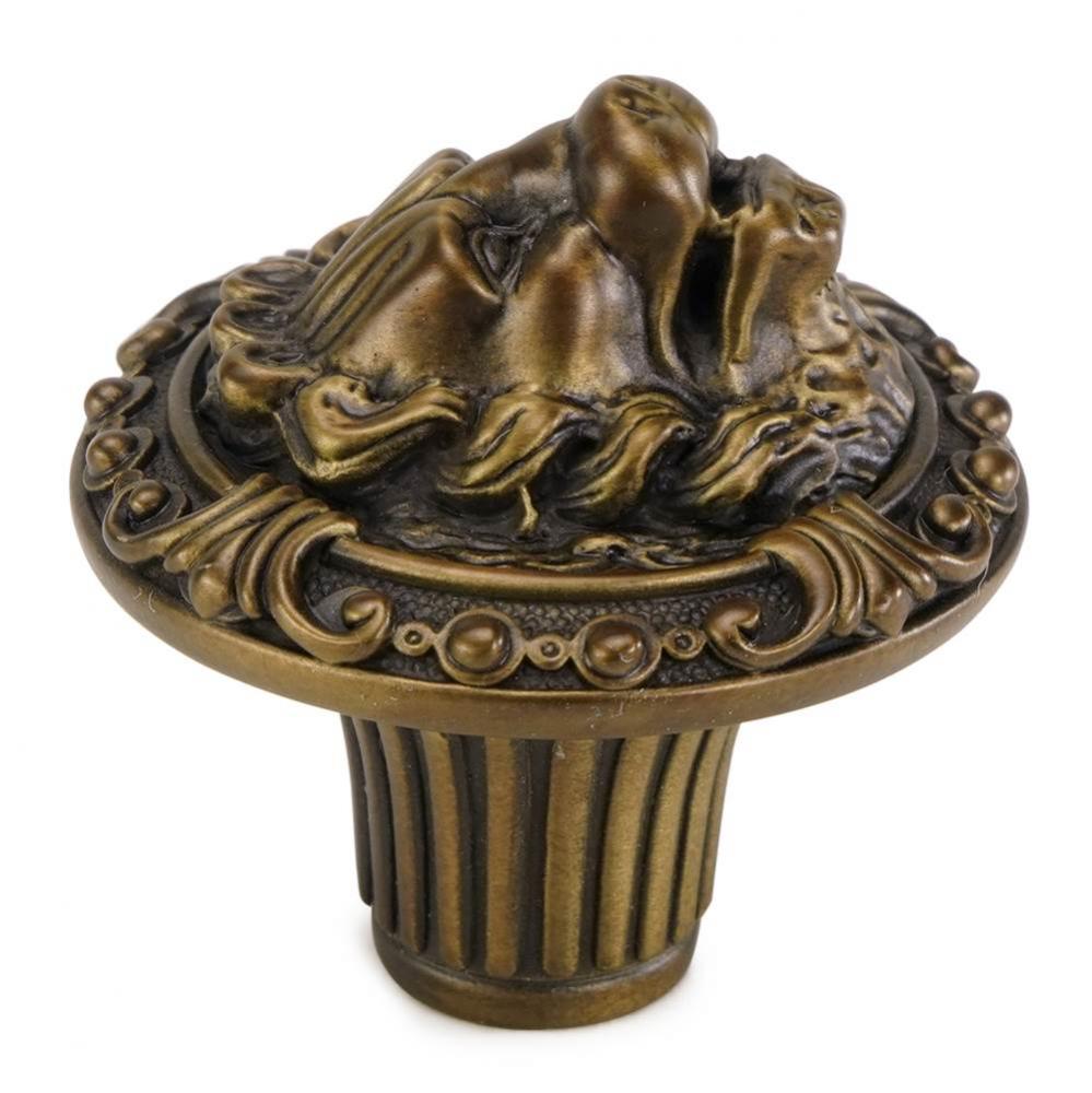 Lion In Winter Knob In Vintage Bronze Plate