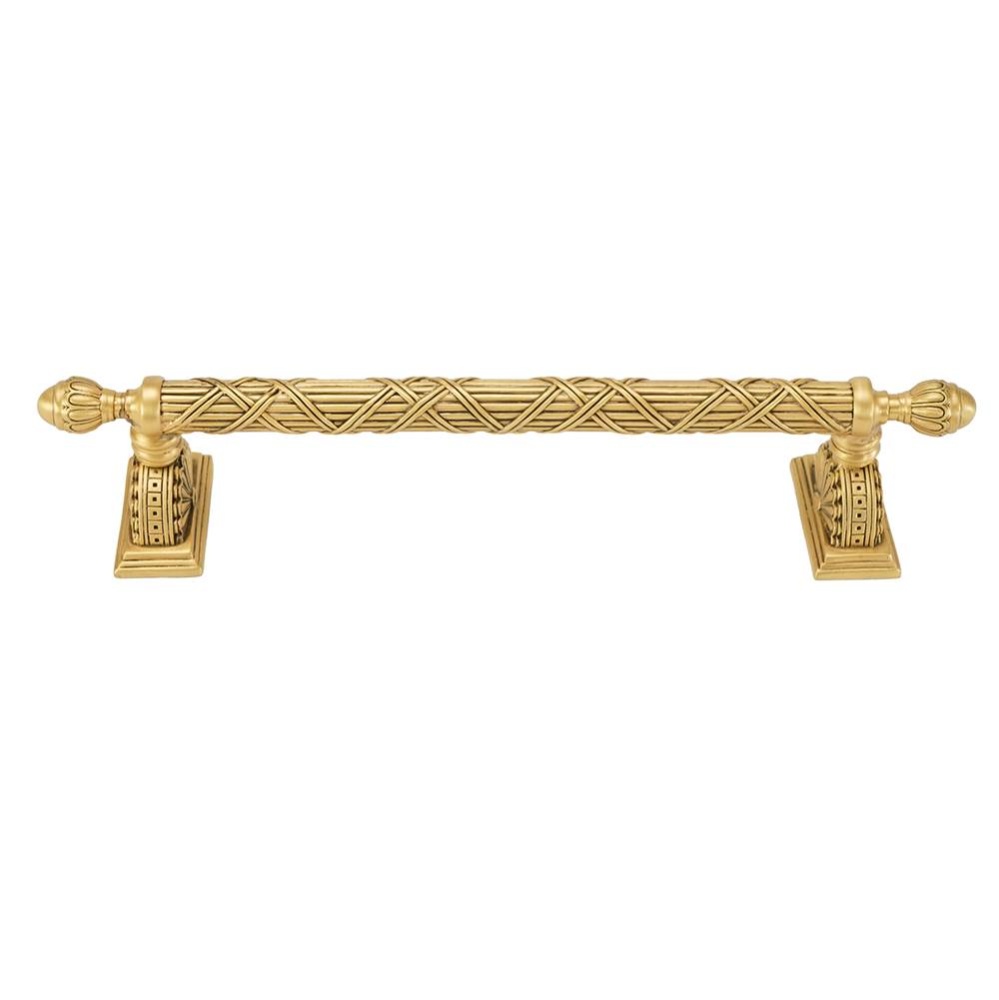 Edgar Berebi Lakewood 5'' Center To Center Pull In Museum Gold Plate