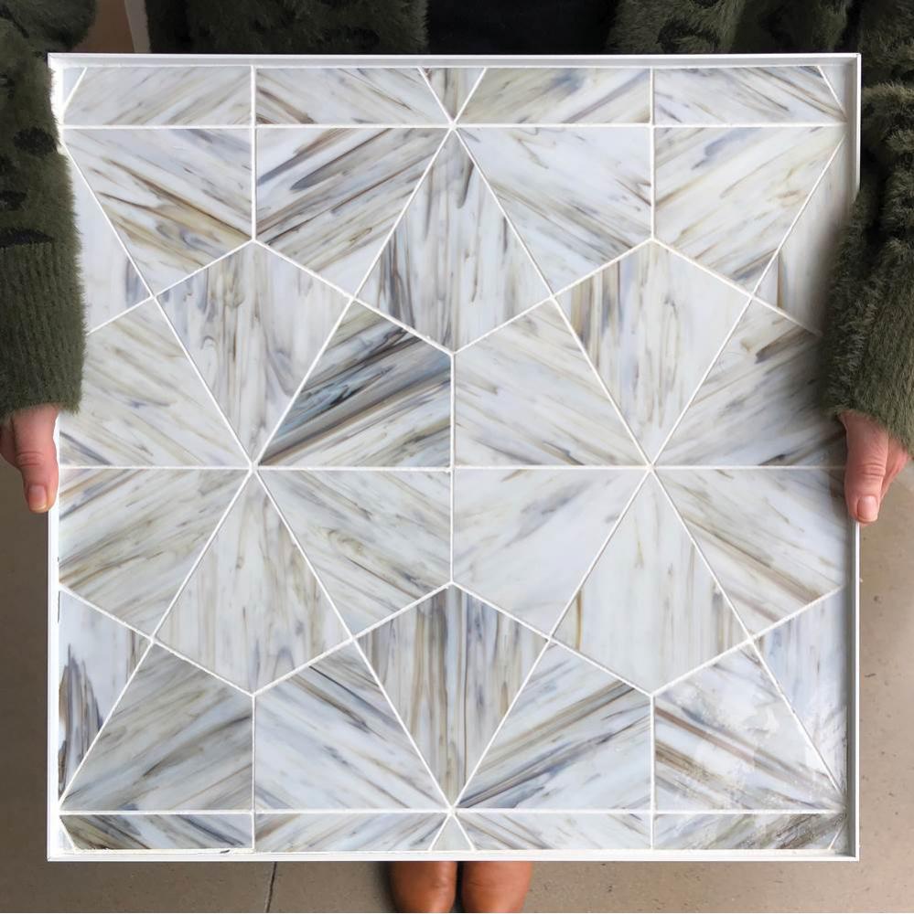 Beacon Aster Calico (G) Art Glass
