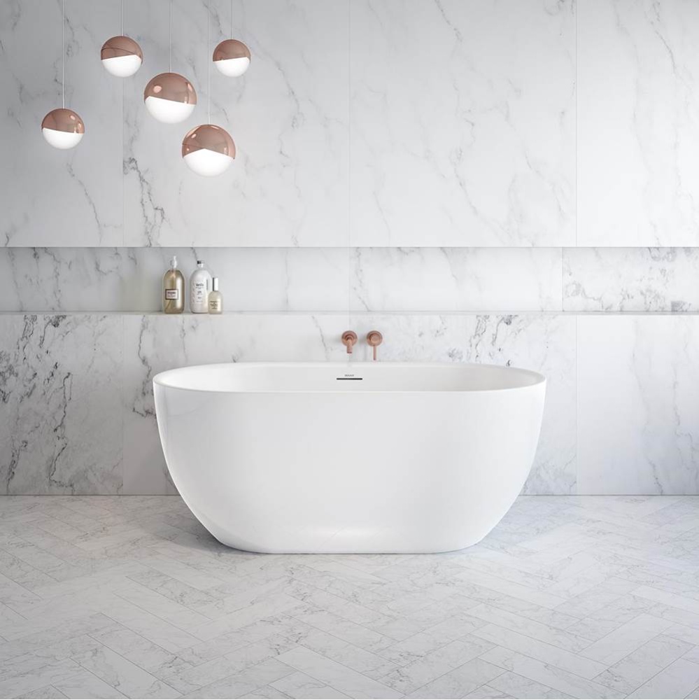 Tosca 5932 Acrylic Freestanding Center Drain Bathtub in White with White Skirt