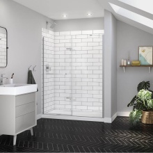 Maax Canada 139580-900-084-000 - Reveal Sleek 71 56-59 x 71 1/2 in. 8mm Pivot Shower Door for Alcove Installation with Clear glass