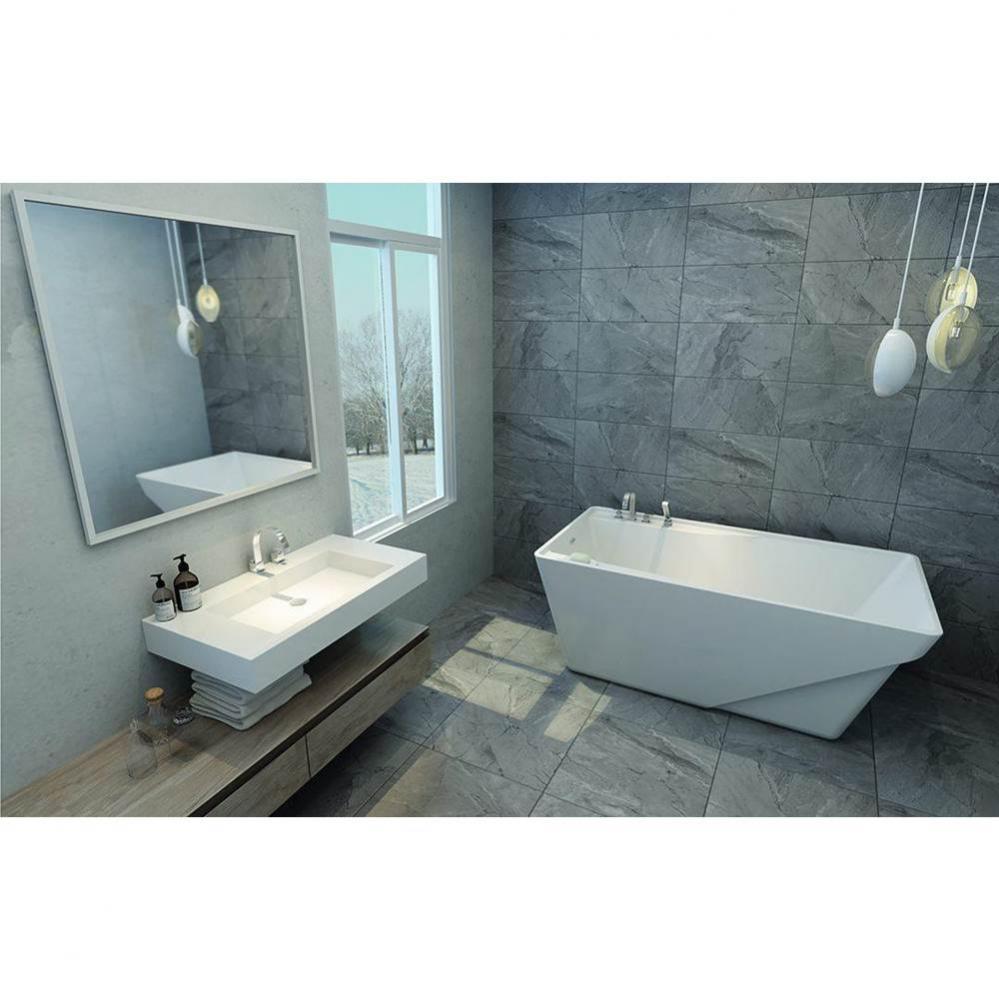 Axer white tub 60 x 32 x 23 3/4 chrome OVF Elevation system