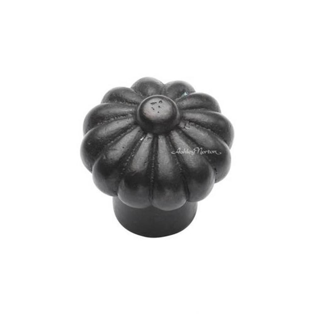 Flower Knob 1 3/8''